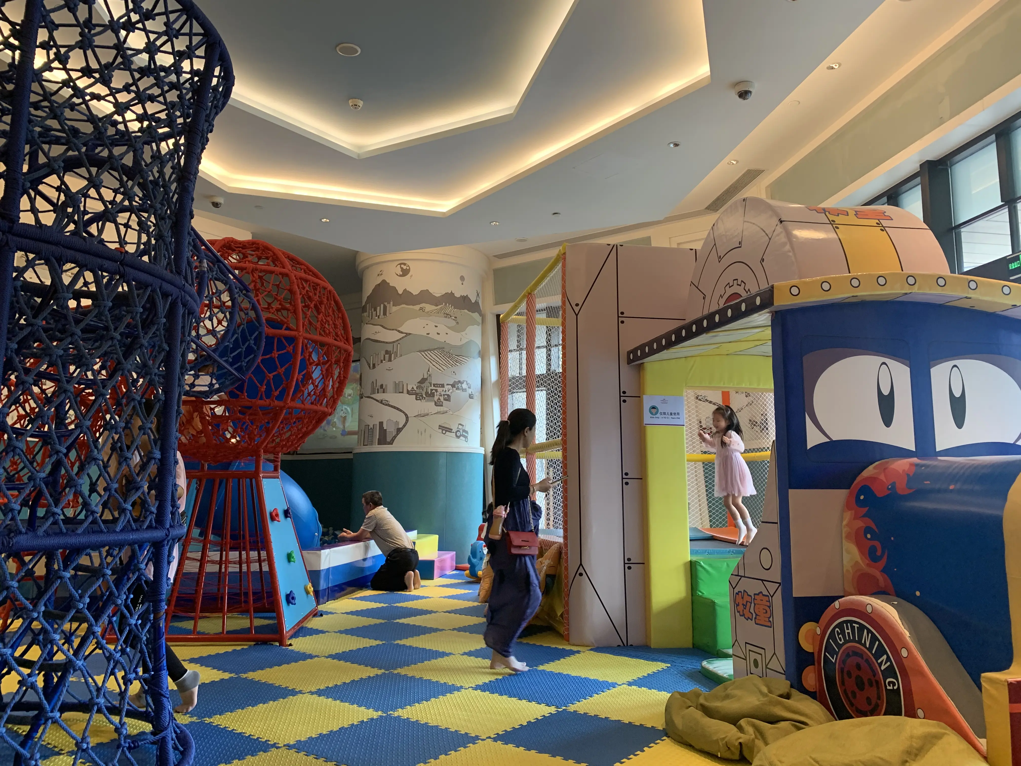 天津能看到海景酒店_芭堤雅花园海景酒店_天津海景花园大酒店ktv