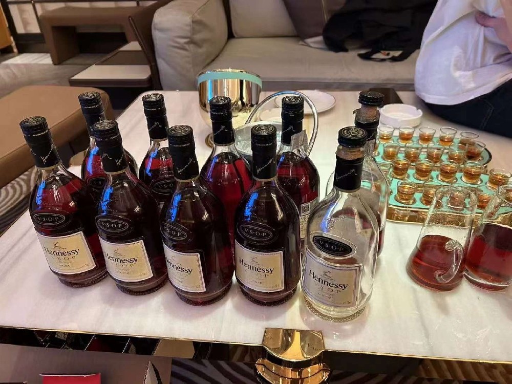 广州黄埔区好玩的KTV夜总会排名,消费价格预定介绍！