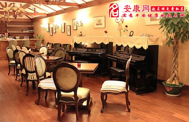 ktv包房**可以干吗_ktv包房里的龌龊吃奶图_ktv主题包房效果图