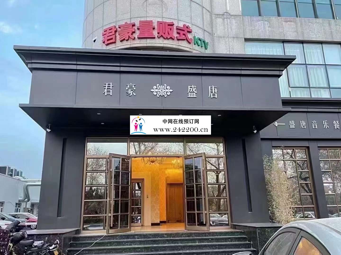 1.jpg