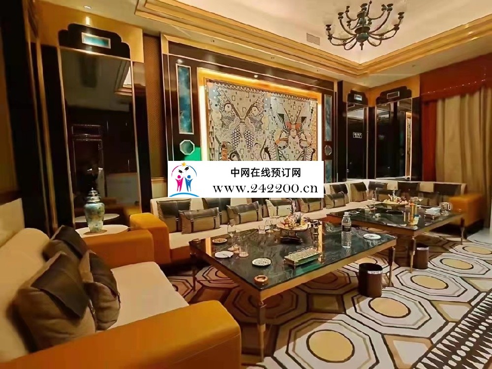 三亚百金汉宫KTV(吉阳店)预订电话,消费价格,环境怎么样？