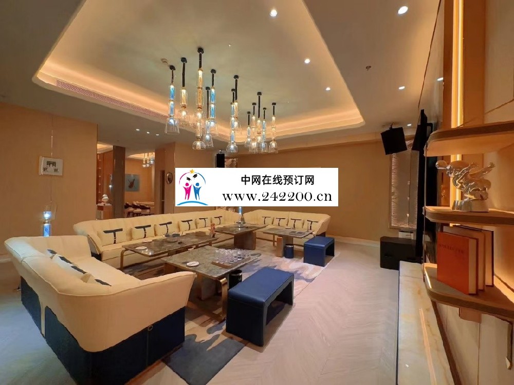 [武汉缤纷国际KTV-江汉店]包间价格-预订电话-消费点评如何？