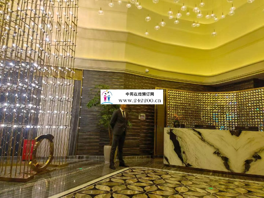 昆明盘龙区万紫千红KTV包厢价格/订房电话/环境档次怎么样