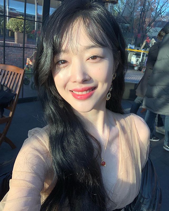 ktv包房**_美女培训私照曝光_美女在ktv包房不雅照曝光