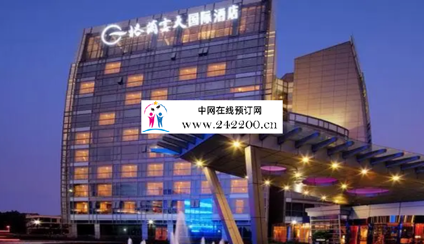 深圳格兰云天国际KTV(龙华店)人均消费,包厢价格,电话小费多少