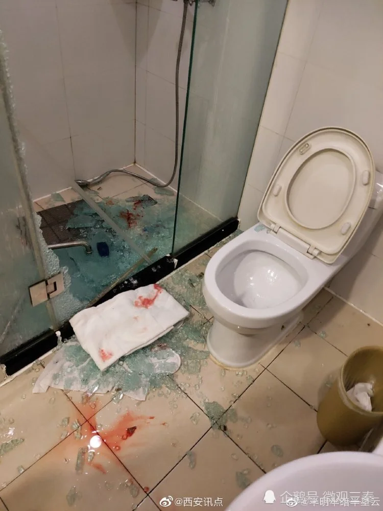 包房的服务流程_包房服务员什么意思_ktv包房服务生
