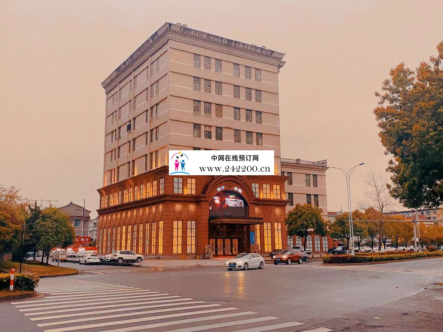 1.jpg