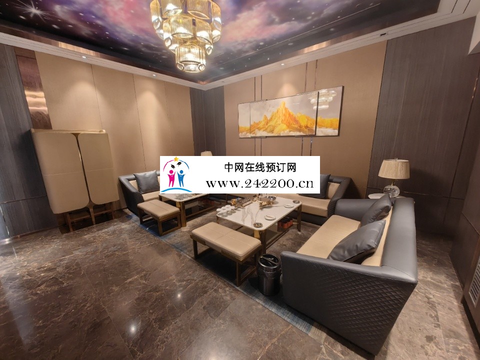 dbdc022b7af99ba83e524384603c3295.jpg