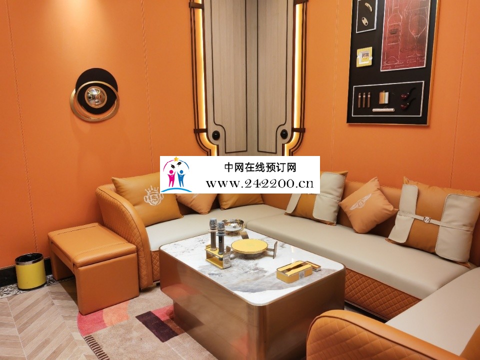 d5704ff7bc8ef18f9ba52e5d57e18312.jpg