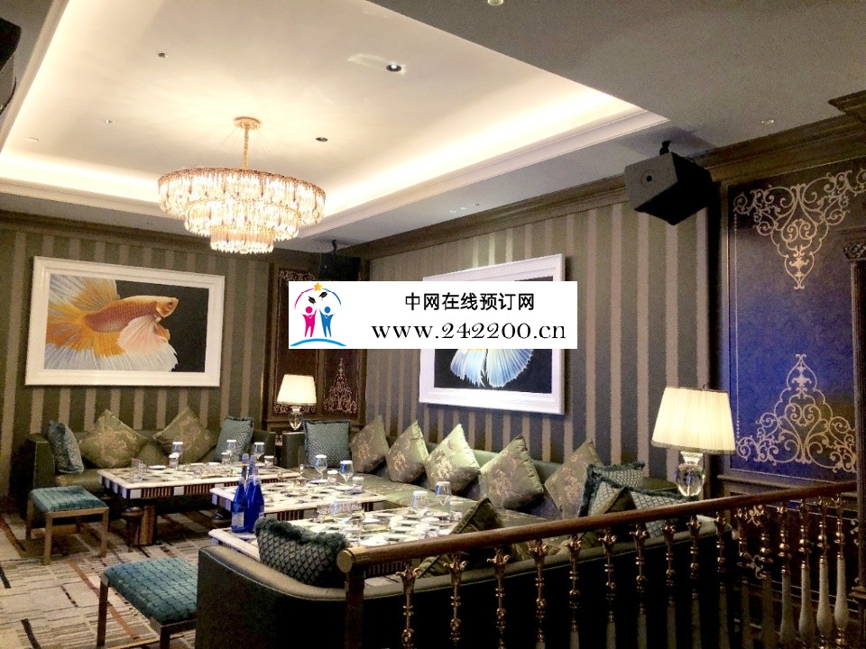 8a23bd288ace60004f19f863cda907e8.jpg