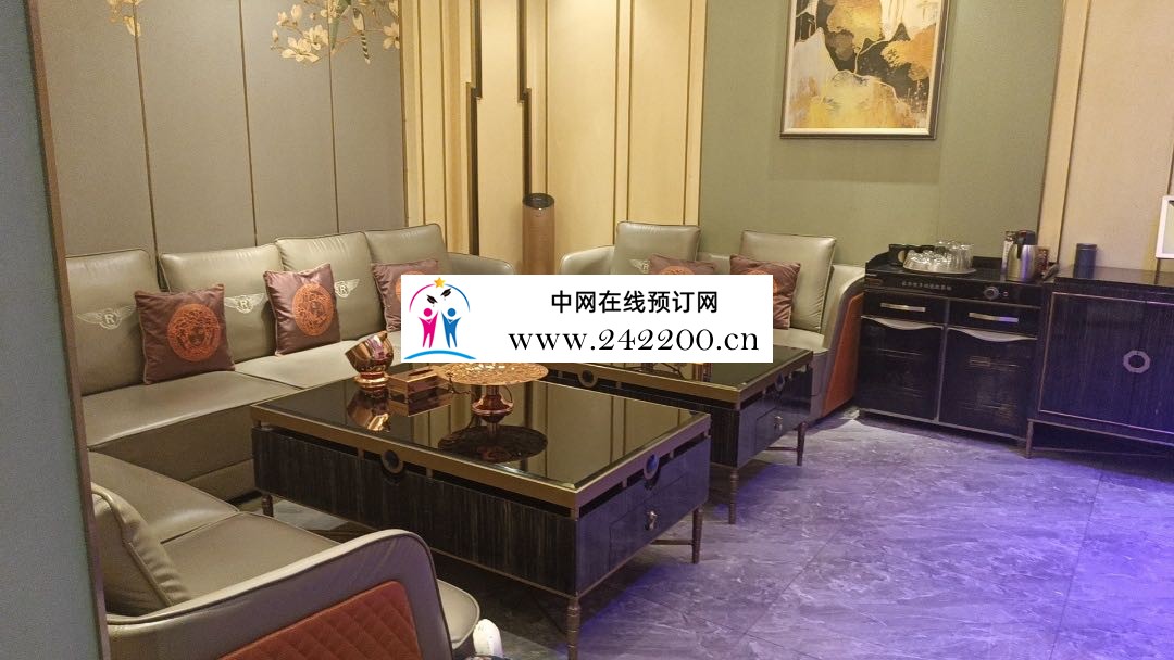 d1aa3d2b314a3b220819494bfeefa488.jpg