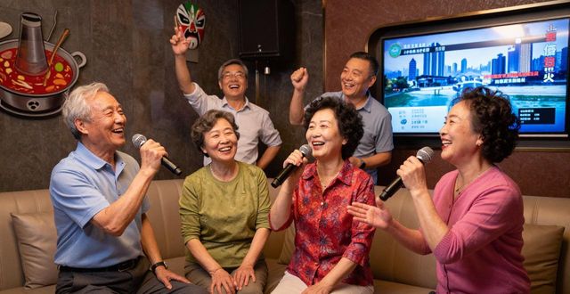 大妈下午场包厢_重庆ktv包房**图片_老年KTV团购